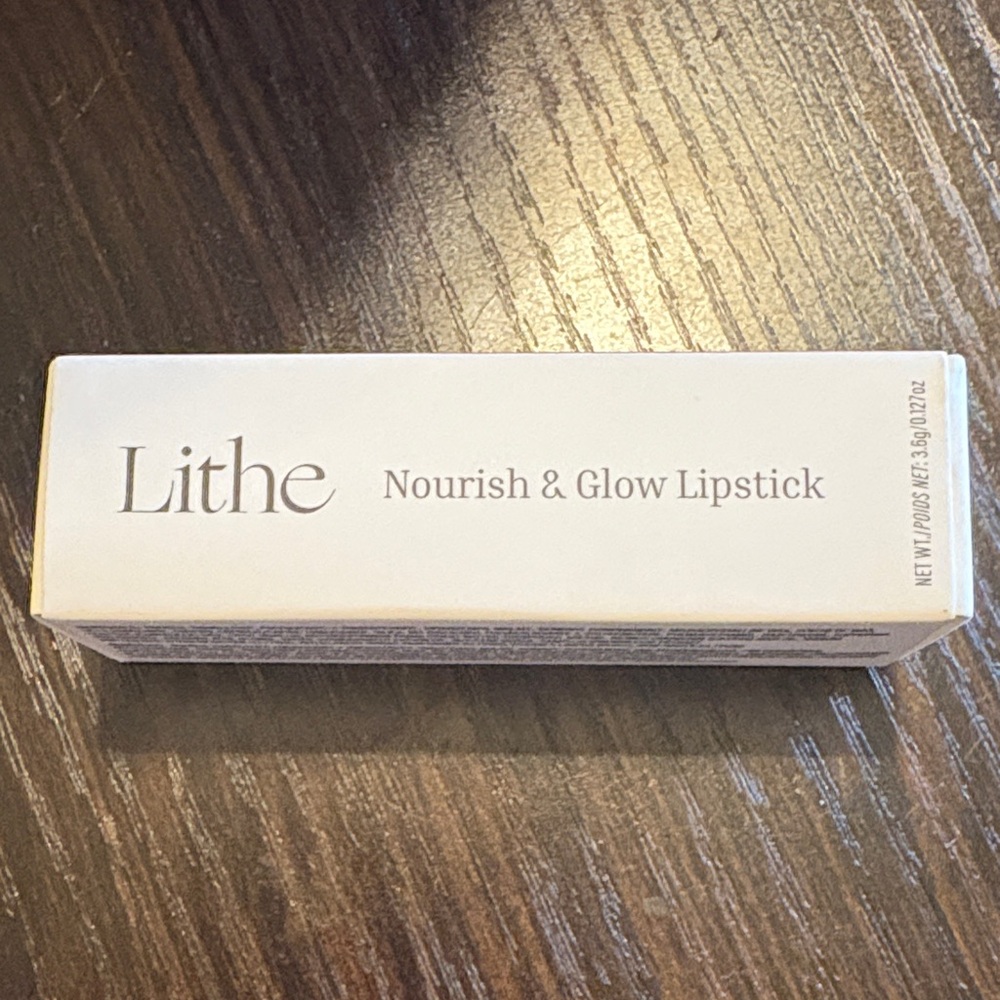 Lithe Nourish & Glow Lipstick - peony